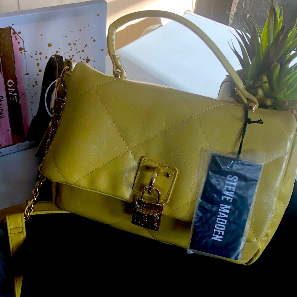 Steve Madden yellow crossbody